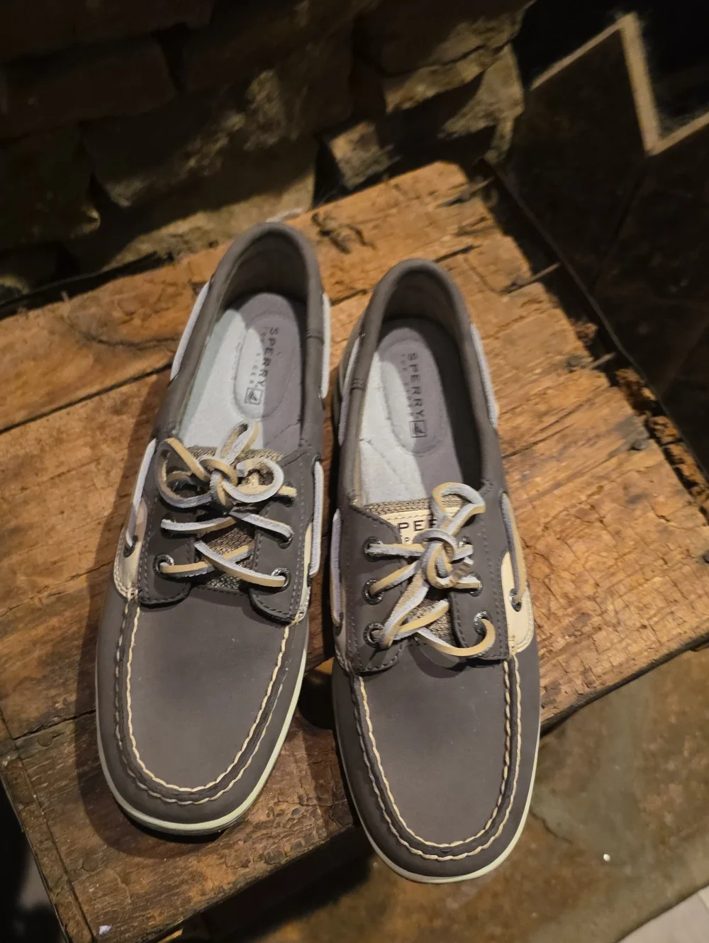 Sperry Men’s Gray and Cream Leather Boat Shoes